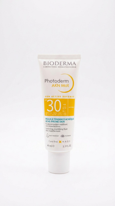 ضدآفتاب فتودرم AKN Mat SPF 30