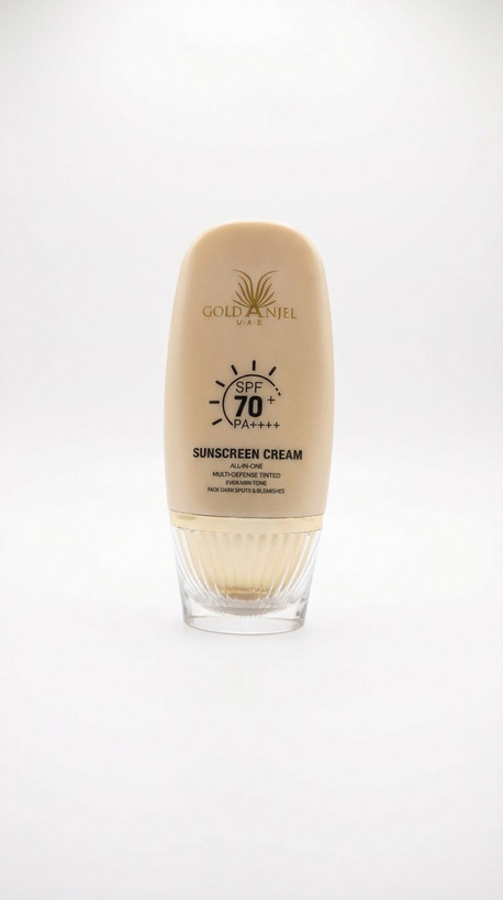 ضدآفتاب کرمی رنگی گلد آنجل SPF 70+ PA++++