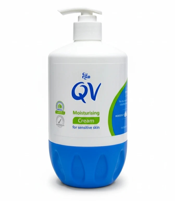 کرم مرطوبکننده QV | محافظ و ترمیمکننده پوست حساس