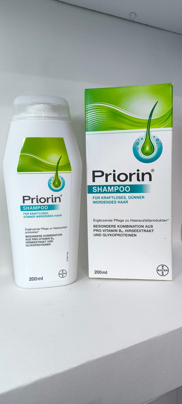شامپو ضد ریزش مو Priorinn | با کراتین و کلاژن تقویتشده. پریورین